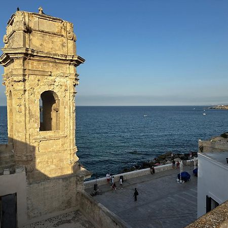 Casa Vacanze San Salvatore Centro Storico مونوبولي المظهر الخارجي الصورة