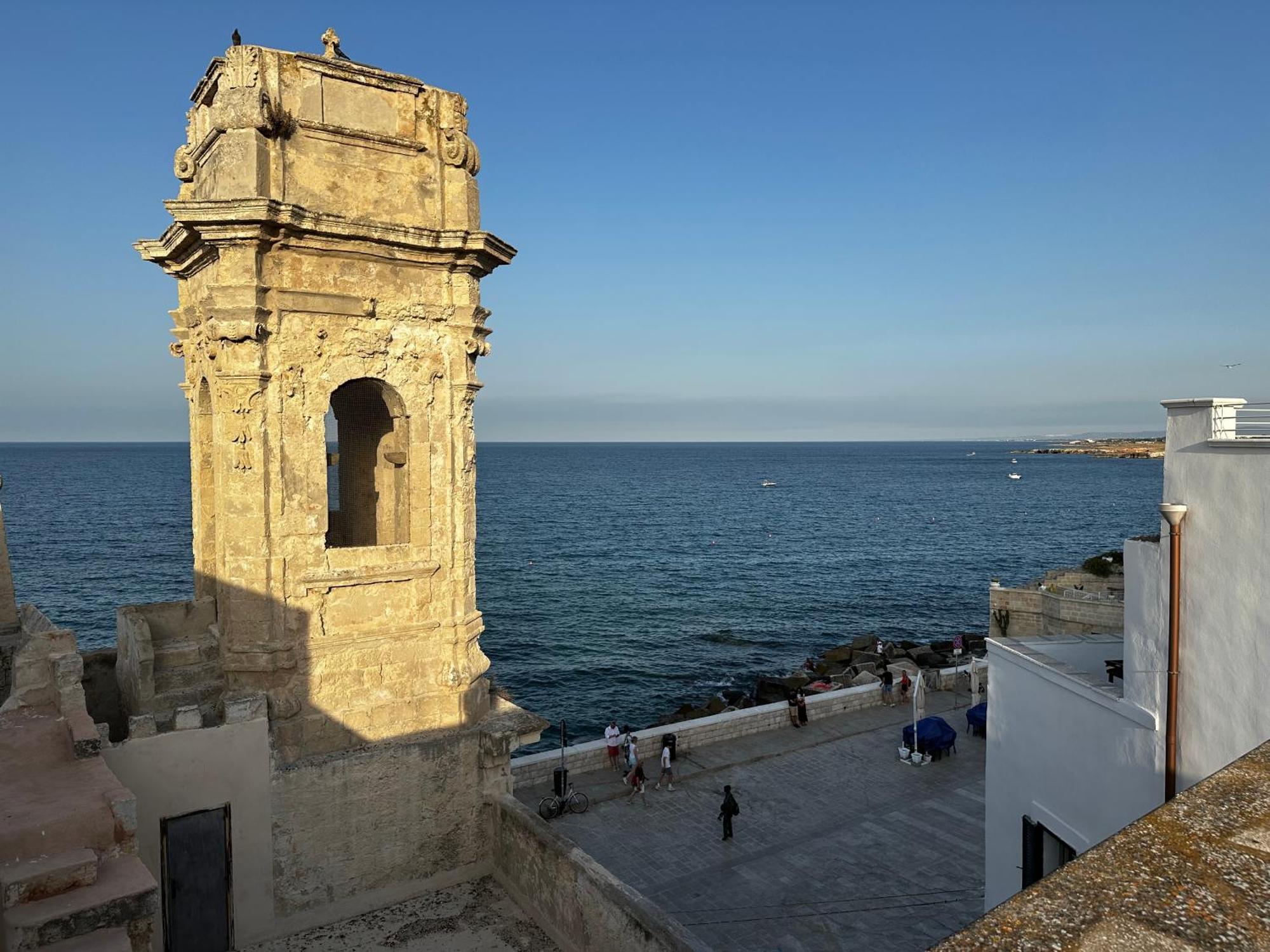 Casa Vacanze San Salvatore Centro Storico مونوبولي المظهر الخارجي الصورة